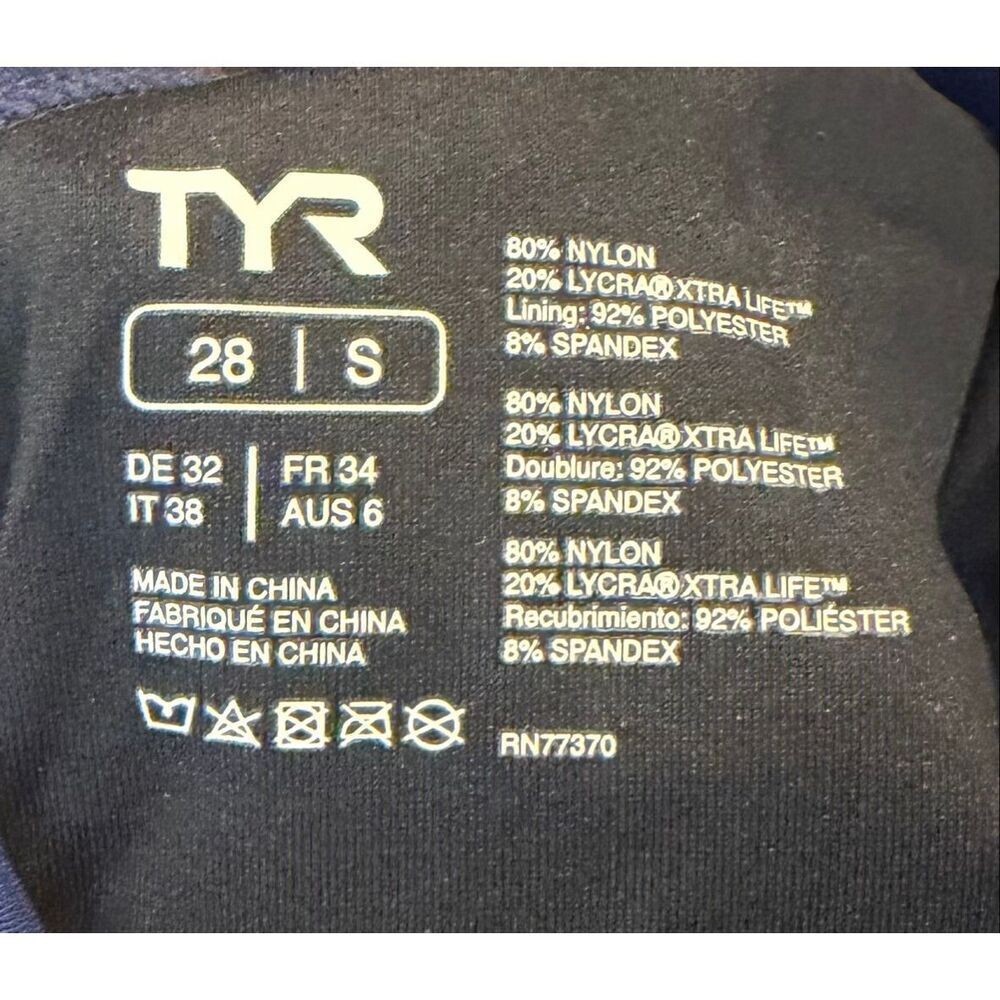 TYR Womens Tyreco Solid Diamondback Swimsuit Brand Size 28 (S) - Picture 6 of 7